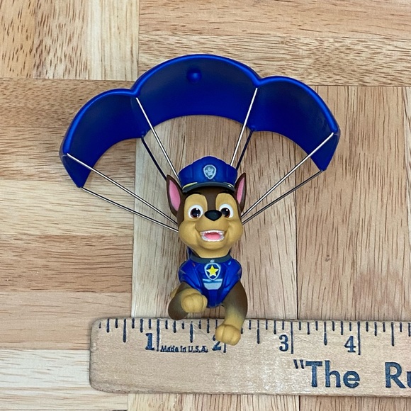 2021 Hallmark Paw Patrol The Movie Chase is on the Case Christmas Tree Ornament - Picture 13 of 13